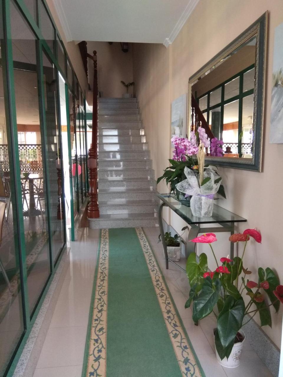 Hostal Brisa Do Mar Portonovo Exterior photo